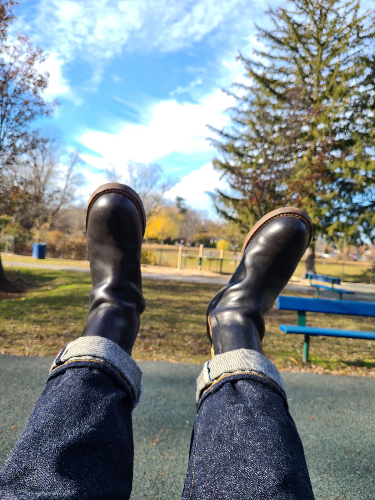 Photo by patinathunderdome on December 6, 2021 of the Rolling Dub Trio Casper Boot in Horween Black Chromexcel.