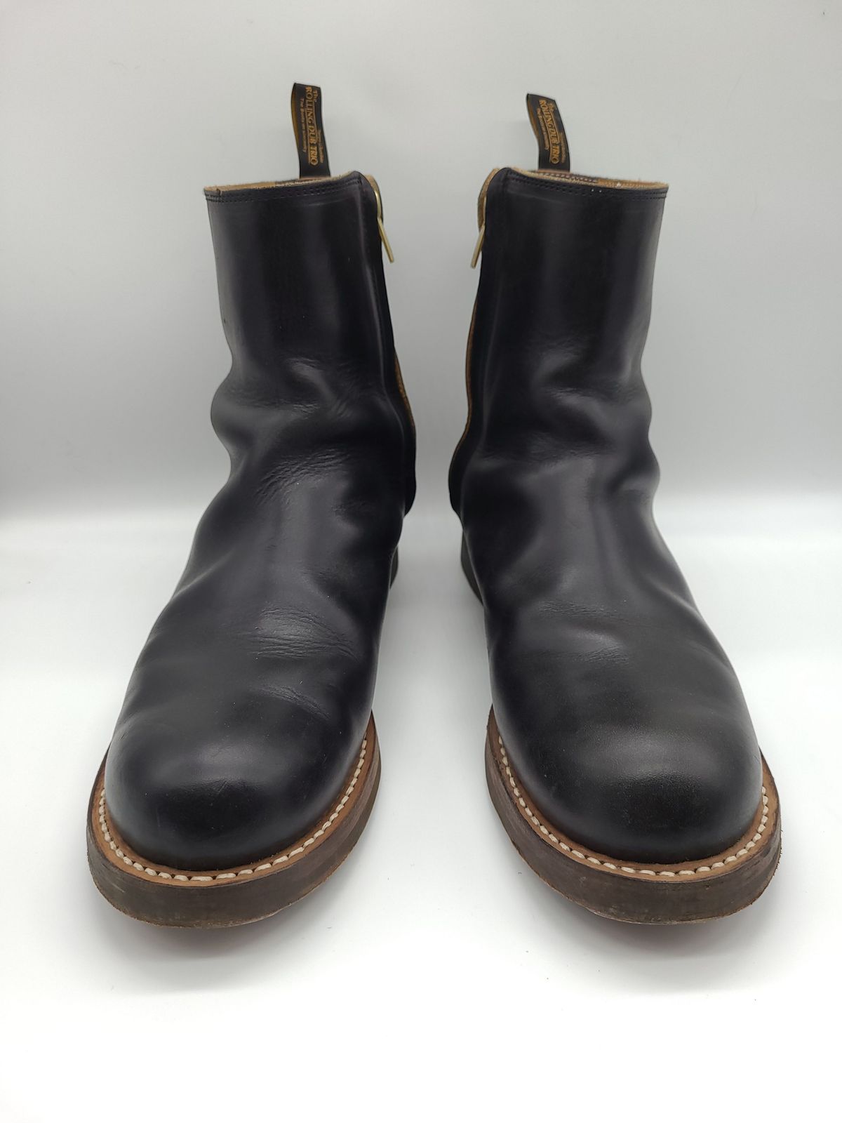 Photo by patinathunderdome on December 6, 2021 of the Rolling Dub Trio Casper Boot in Horween Black Chromexcel.