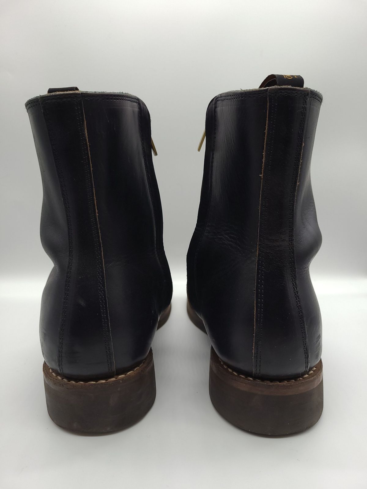 Photo by patinathunderdome on January 6, 2022 of the Rolling Dub Trio Casper Boot in Horween Black Chromexcel.