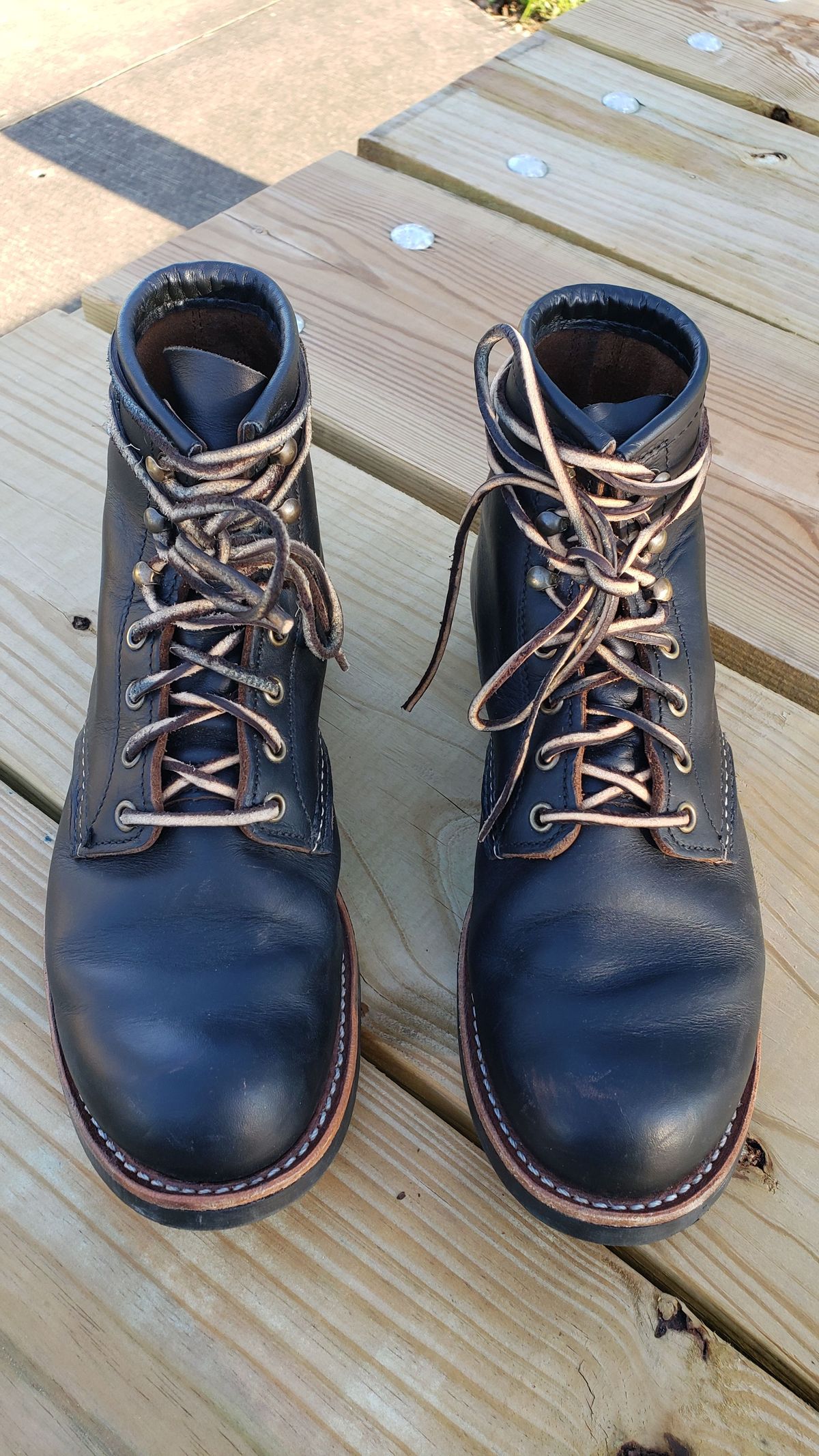 Photo by patinathunderdome on November 2, 2021 of the Red Wing Blacksmith in S.B. Foot Black Prairie.