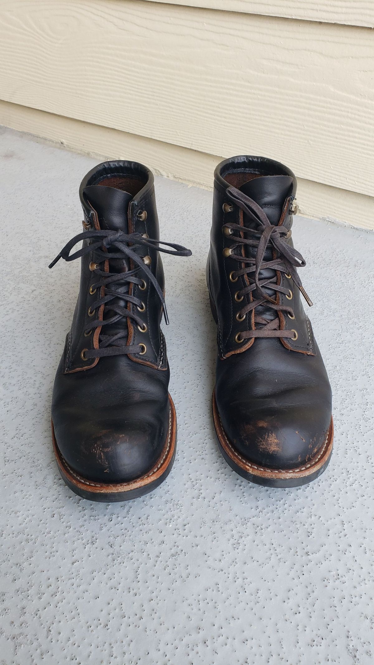 Photo by patinathunderdome on March 4, 2022 of the Red Wing Blacksmith in S.B. Foot Black Prairie.