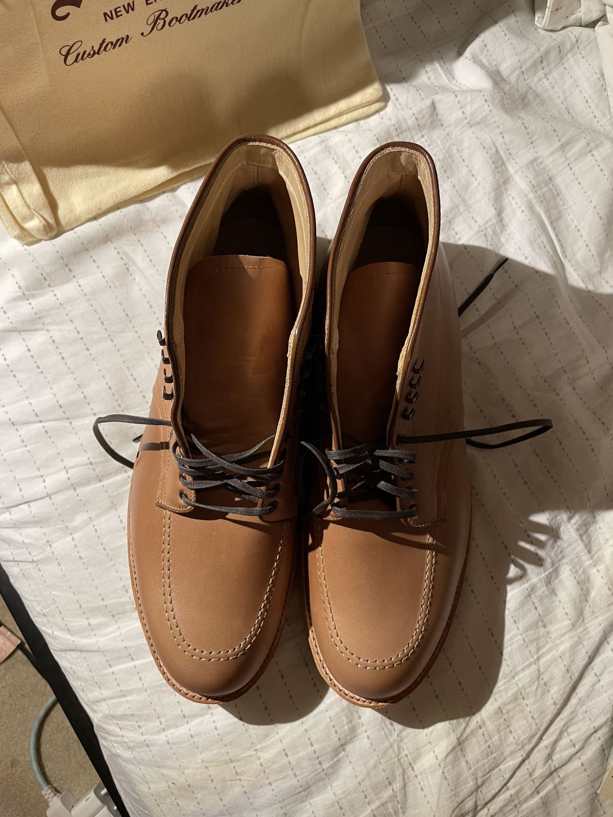 Photo by patinathunderdome on October 5, 2021 of the Alden Indy Boot in Horween Natural Chromexcel.