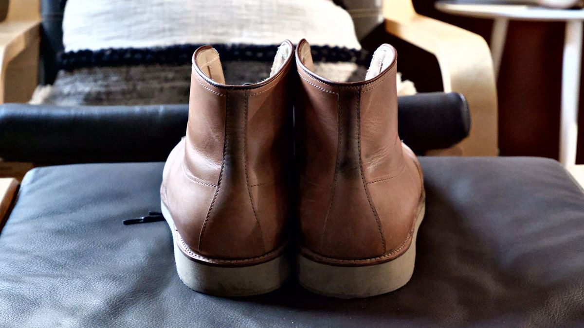 Photo by patinathunderdome on November 1, 2021 of the Alden Indy Boot in Horween Natural Chromexcel.