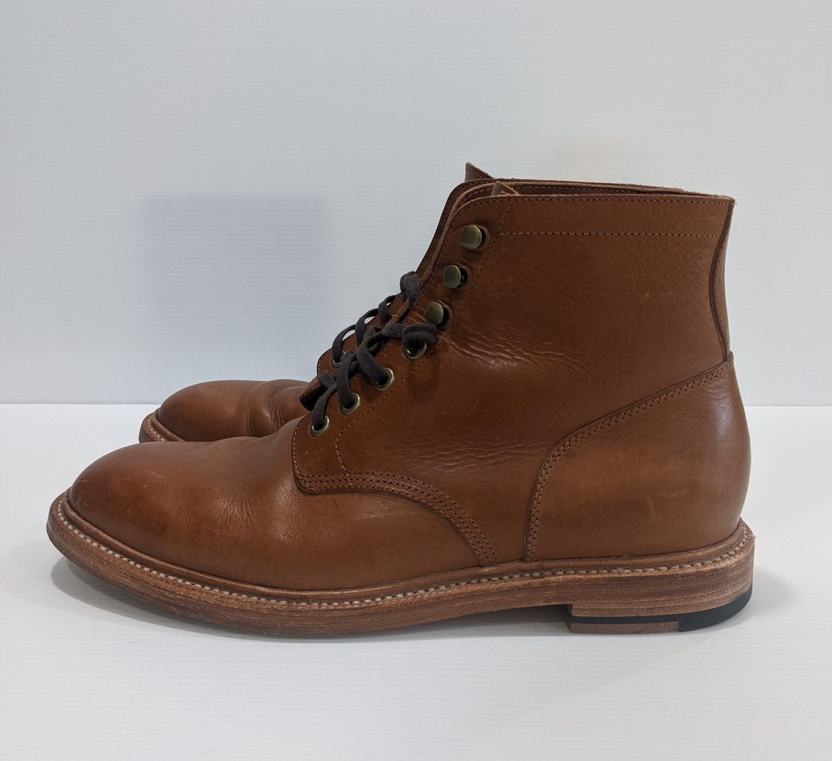 Photo by patinathunderdome on November 3, 2021 of the Grant Stone Diesel Boot in Badalassi Carlo Saddle Tan Minerva.