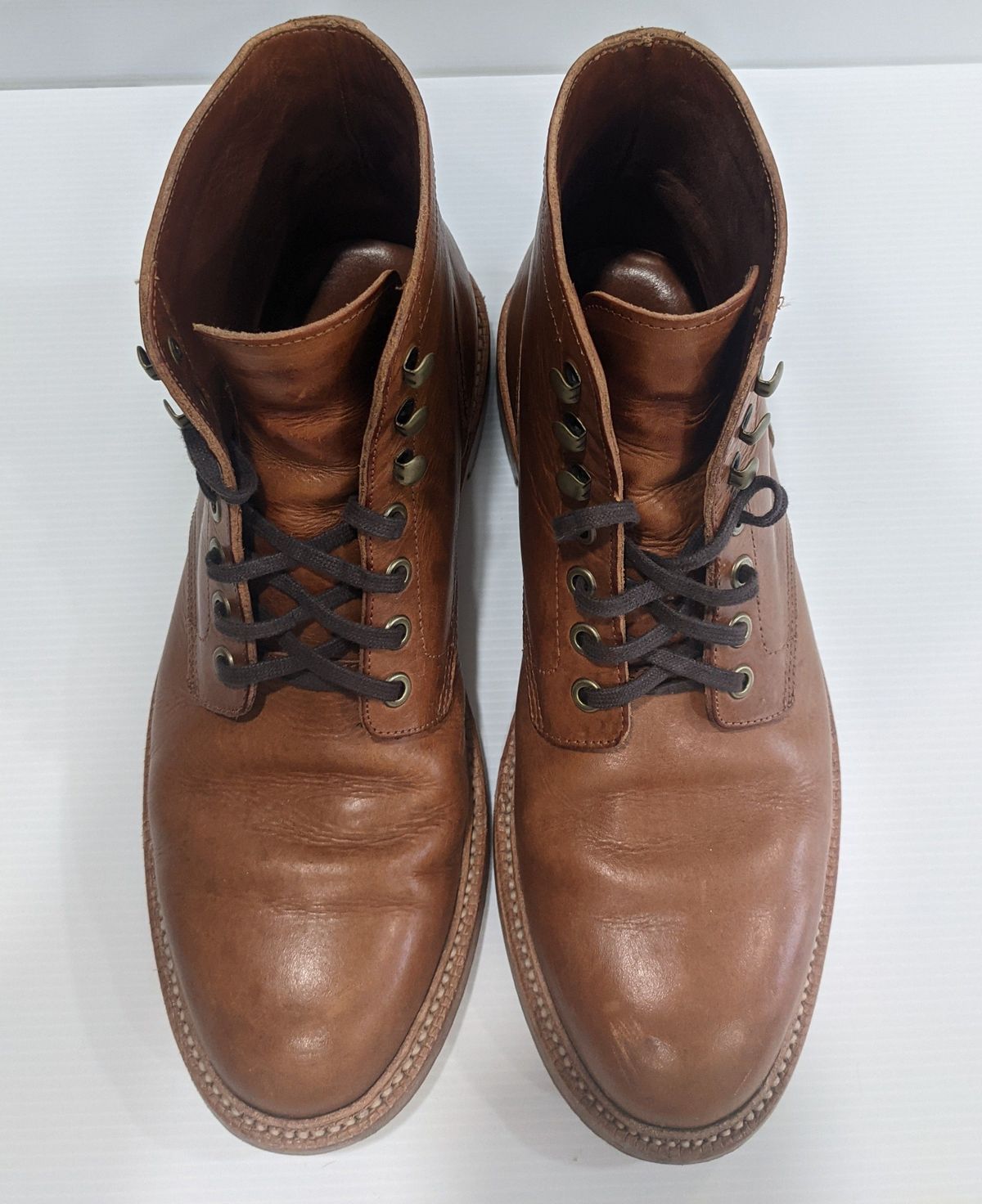 Photo by patinathunderdome on November 3, 2021 of the Grant Stone Diesel Boot in Badalassi Carlo Saddle Tan Minerva.