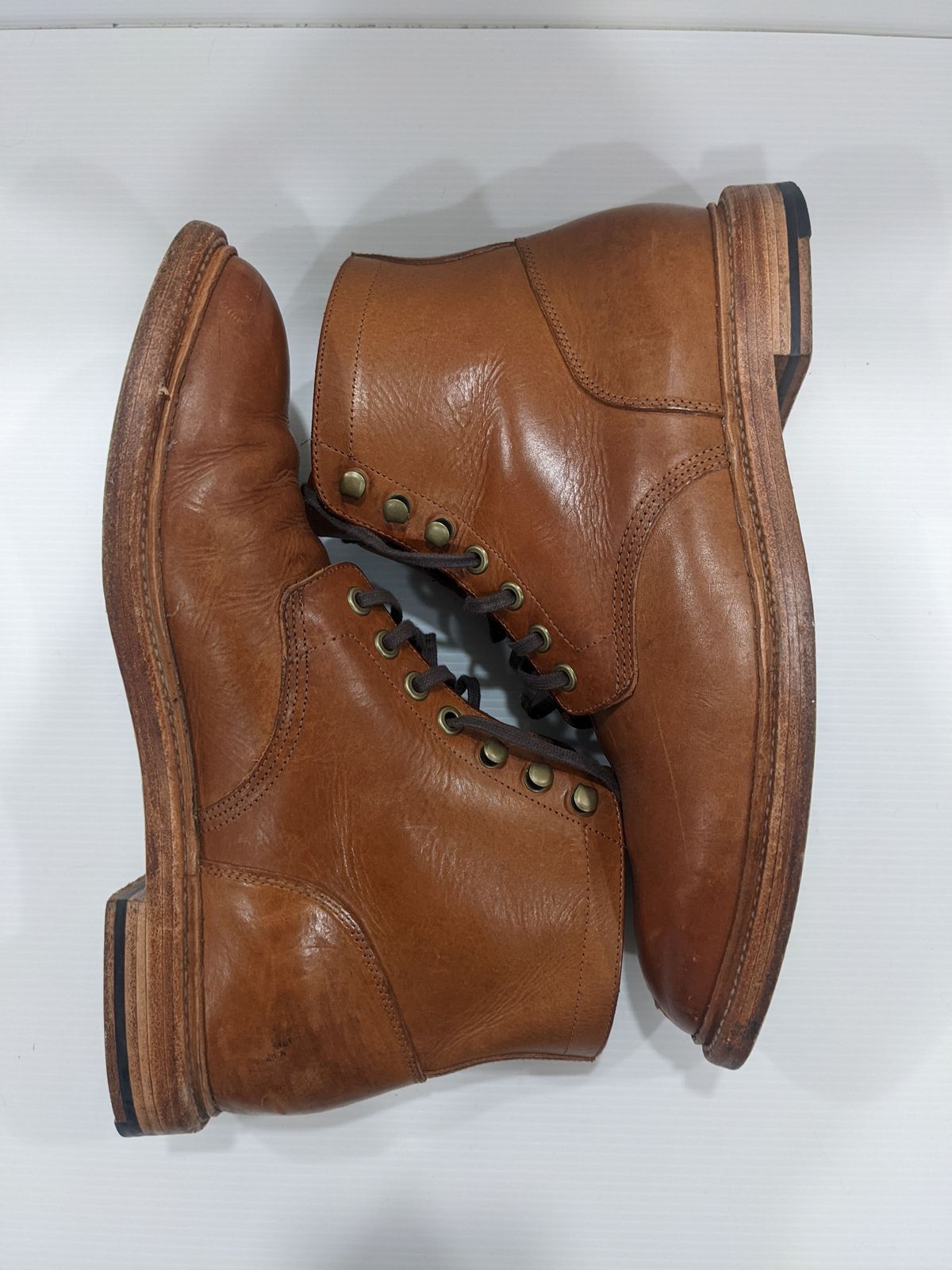 Photo by patinathunderdome on January 5, 2022 of the Grant Stone Diesel Boot in Badalassi Carlo Saddle Tan Minerva.