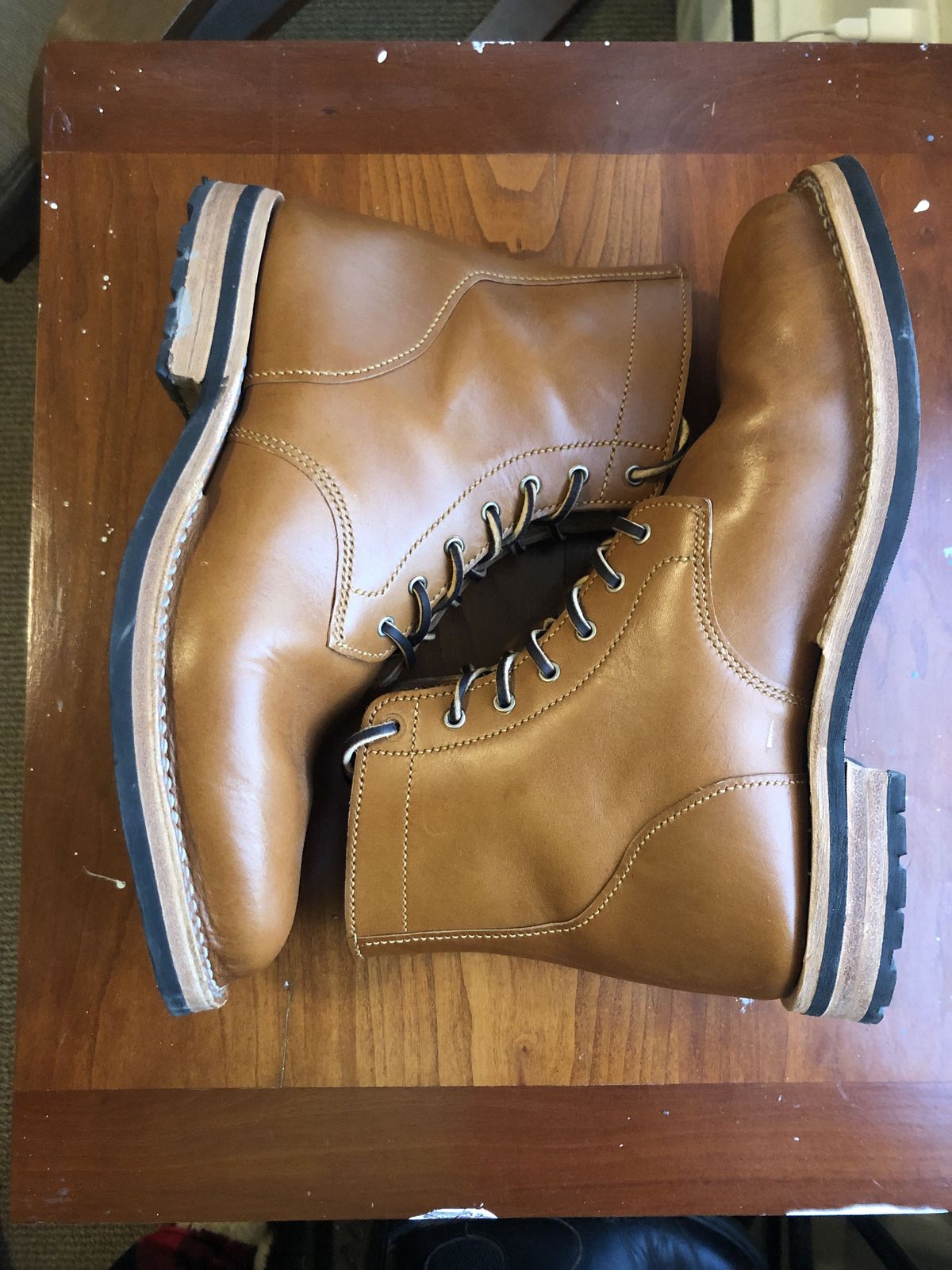 Photo by patinathunderdome on November 2, 2021 of the Confluence Leather #1 in MPG Bourbon Apollo.