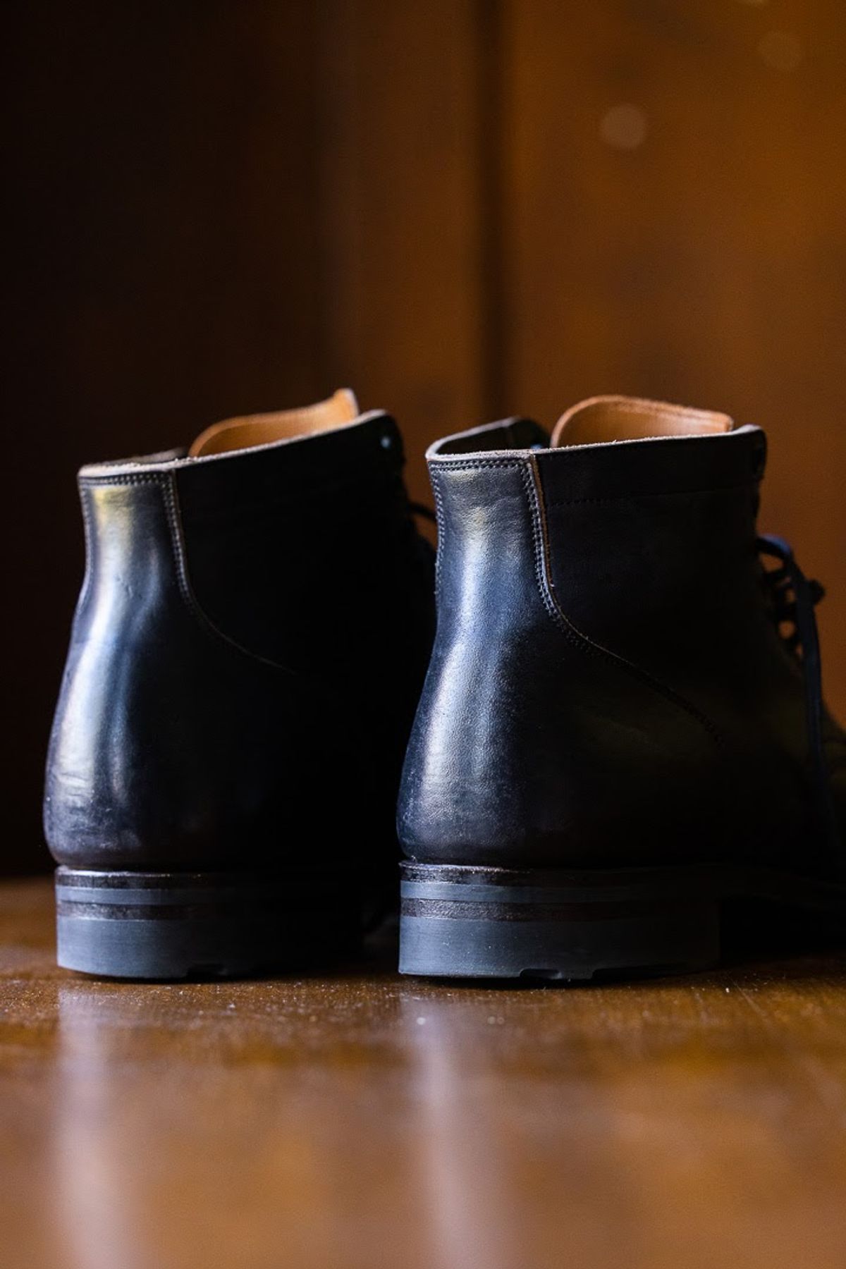 Photo by patinathunderdome on November 5, 2022 of the Viberg Service Boot in Maryam Black Horsebutt.