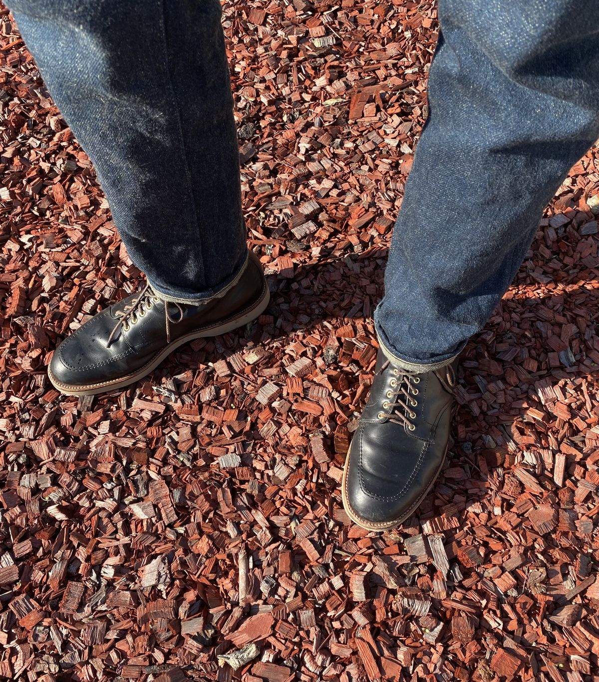 Photo by patinathunderdome on January 2, 2022 of the Alden Indy Boot in Horween Black Chromexcel.