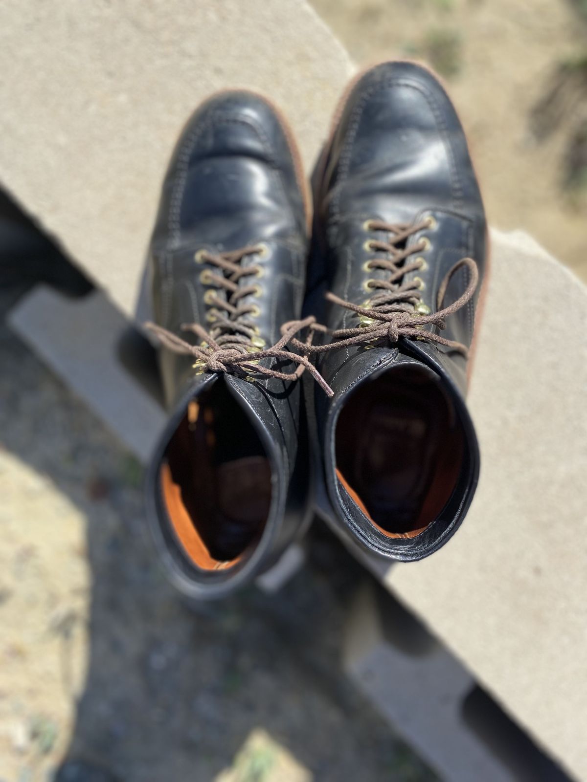 Photo by patinathunderdome on February 4, 2022 of the Alden Indy Boot in Horween Black Chromexcel.
