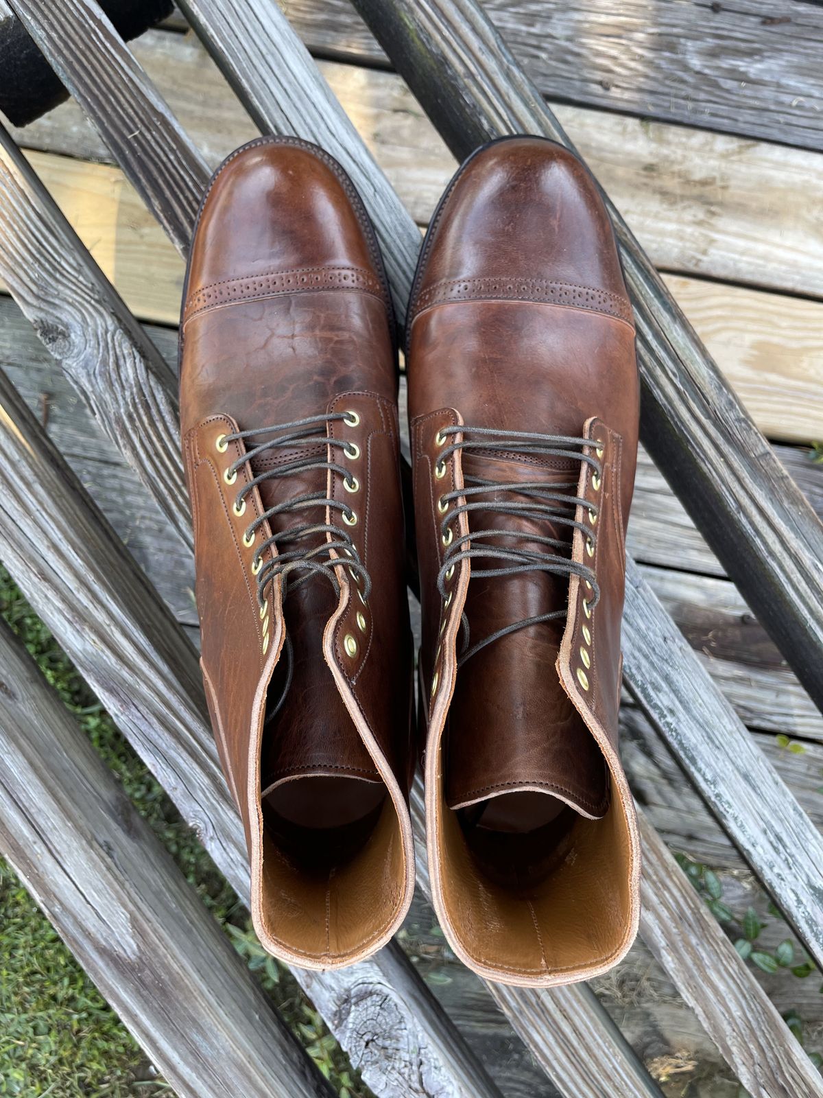 Photo by patinathunderdome on November 2, 2021 of the Viberg Service Boot in Horween Dark Rubber Dublin.