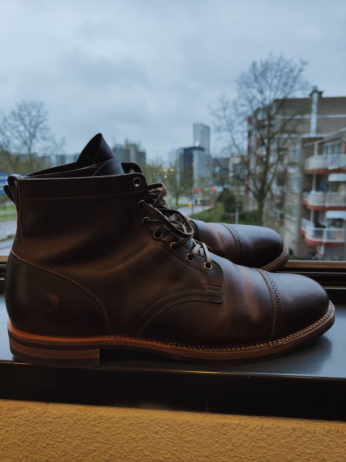 Photo by patinathunderdome on April 5, 2022 of the Viberg Service Boot in Horween Rowdy Dachshund.