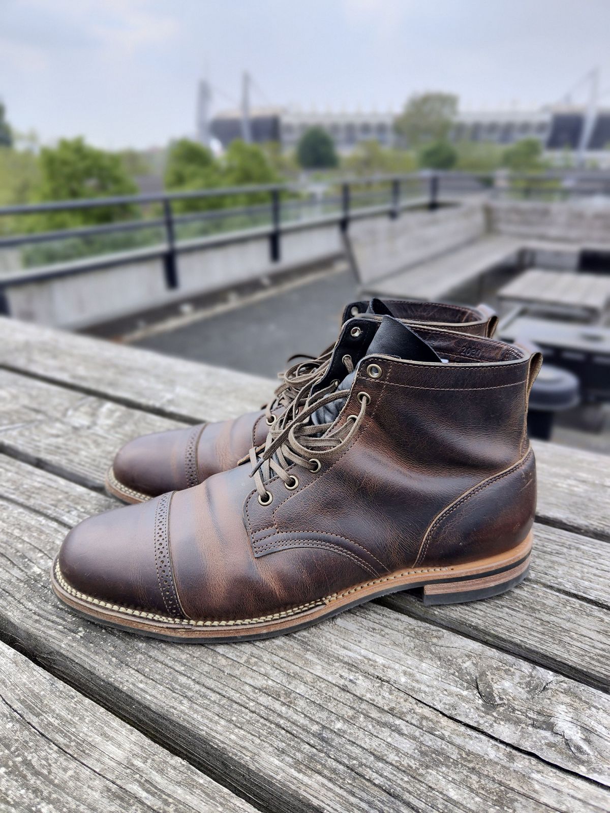 Photo by patinathunderdome on May 5, 2022 of the Viberg Service Boot in Horween Rowdy Dachshund.