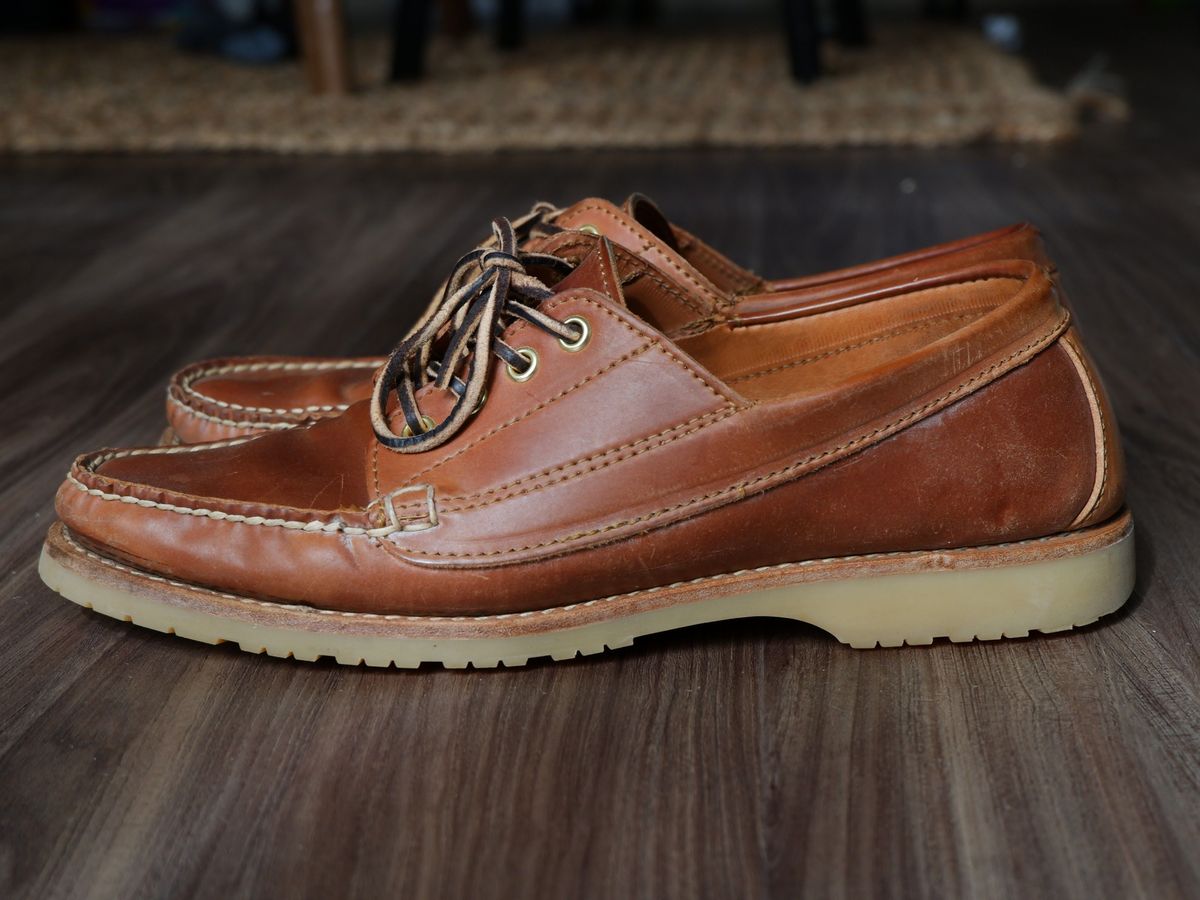 Photo by patinathunderdome on May 5, 2022 of the Rancourt & Co. Classic Ranger-Moc in Horween Natural Shell Cordovan.