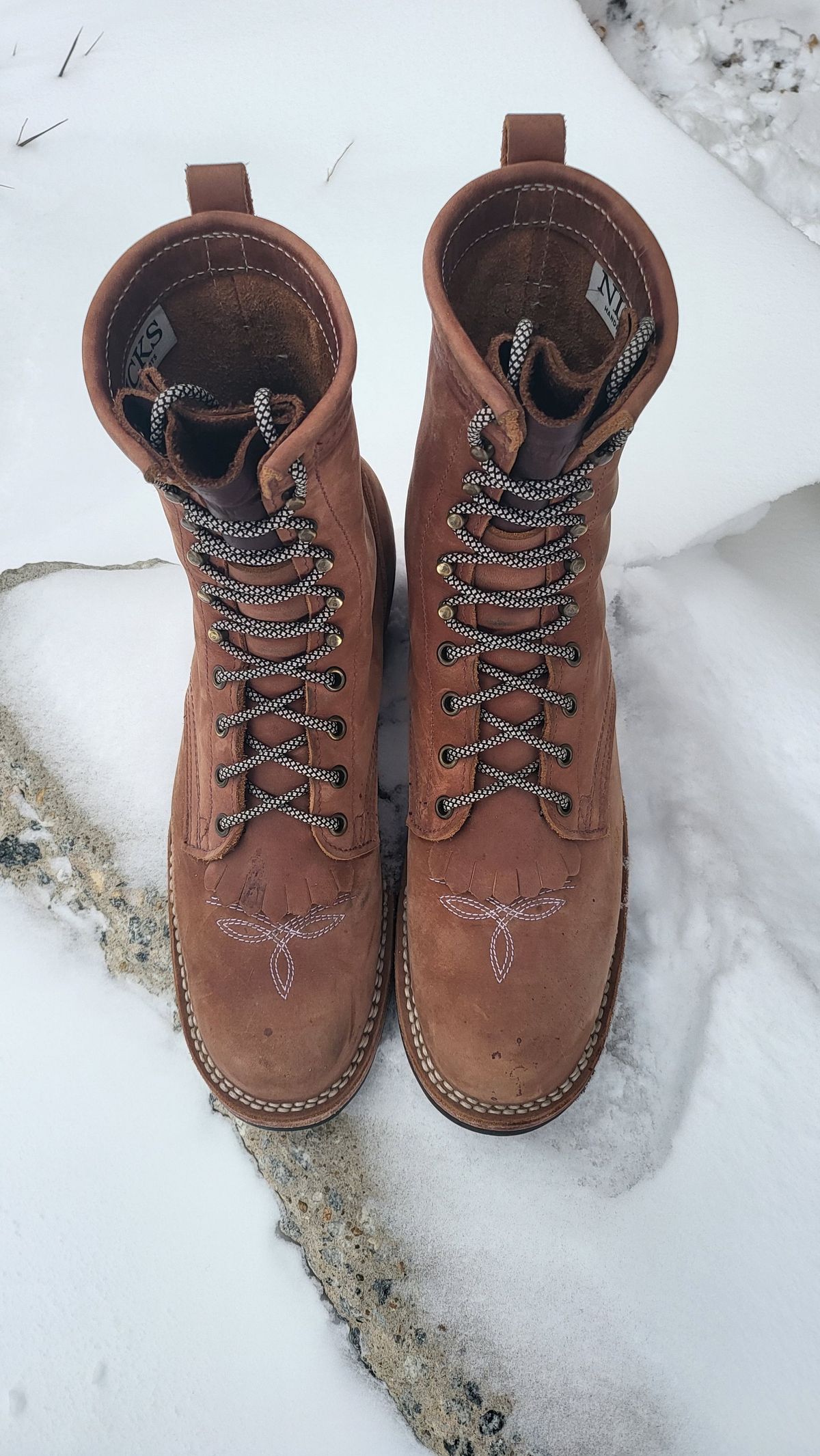 Photo by patinathunderdome on January 1, 2022 of the Nicks Packer in Horween Brown Rapids.