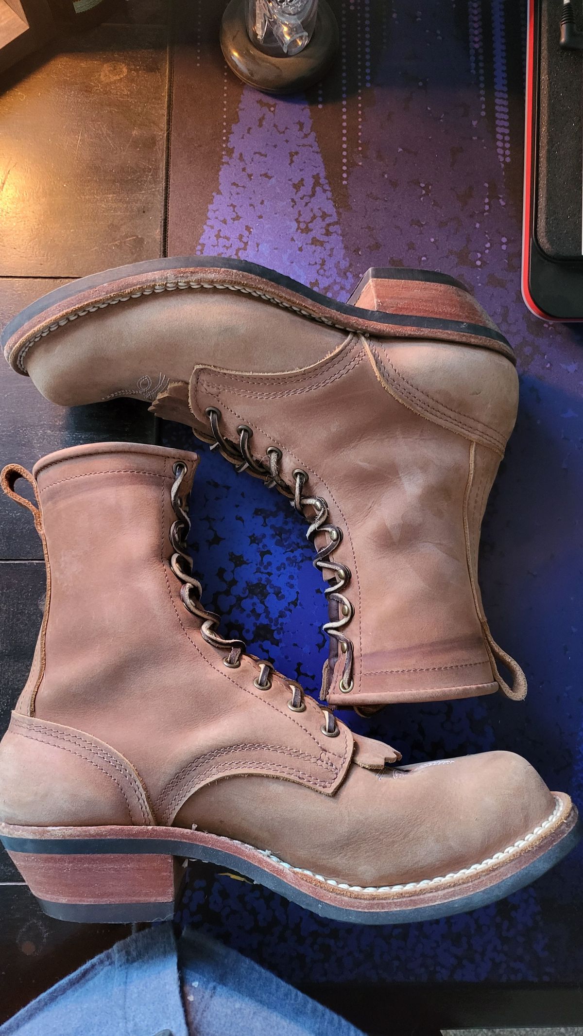 Photo by patinathunderdome on February 5, 2022 of the Nicks Packer in Horween Brown Rapids.