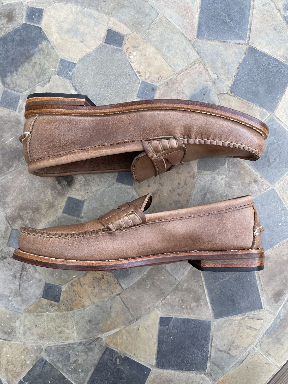 Photo by patinathunderdome on November 5, 2021 of the Rancourt & Co. Beefroll Penny Loafers in Horween Natural Chromexcel.