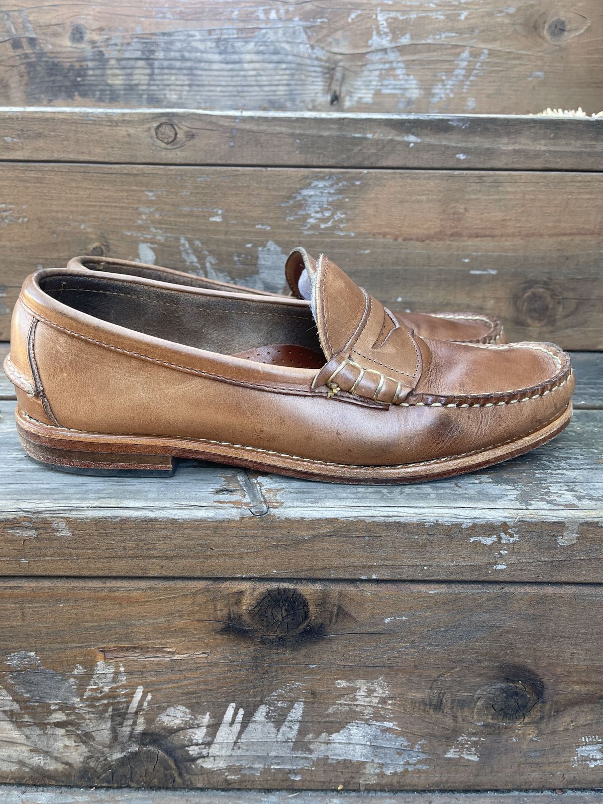 Photo by patinathunderdome on February 1, 2022 of the Rancourt & Co. Beefroll Penny Loafers in Horween Natural Chromexcel.