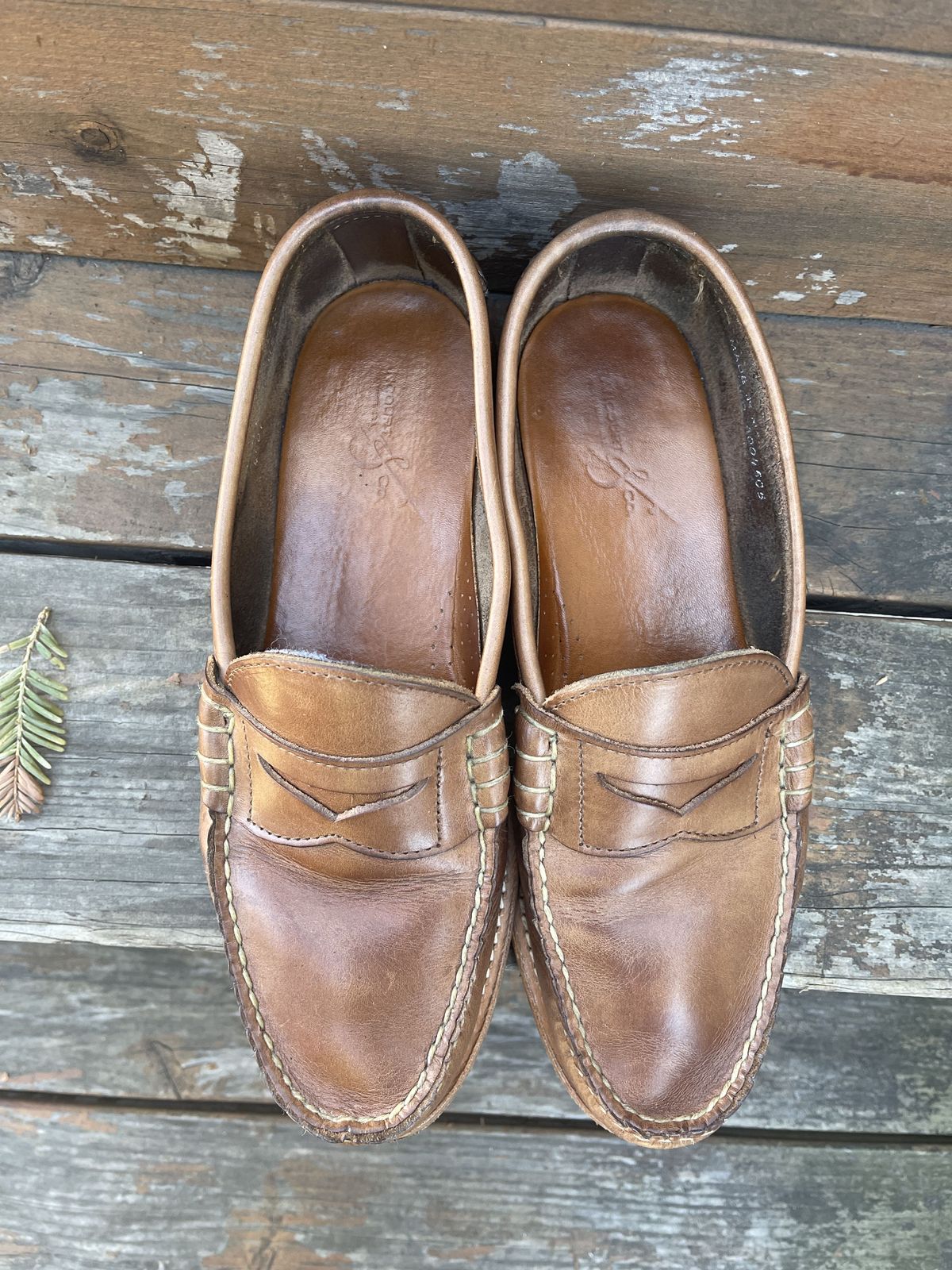 Photo by patinathunderdome on February 1, 2022 of the Rancourt & Co. Beefroll Penny Loafers in Horween Natural Chromexcel.