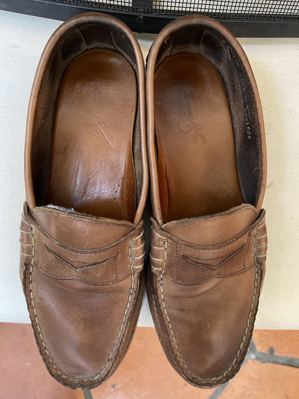 Photo by patinathunderdome on April 2, 2022 of the Rancourt & Co. Beefroll Penny Loafers in Horween Natural Chromexcel.