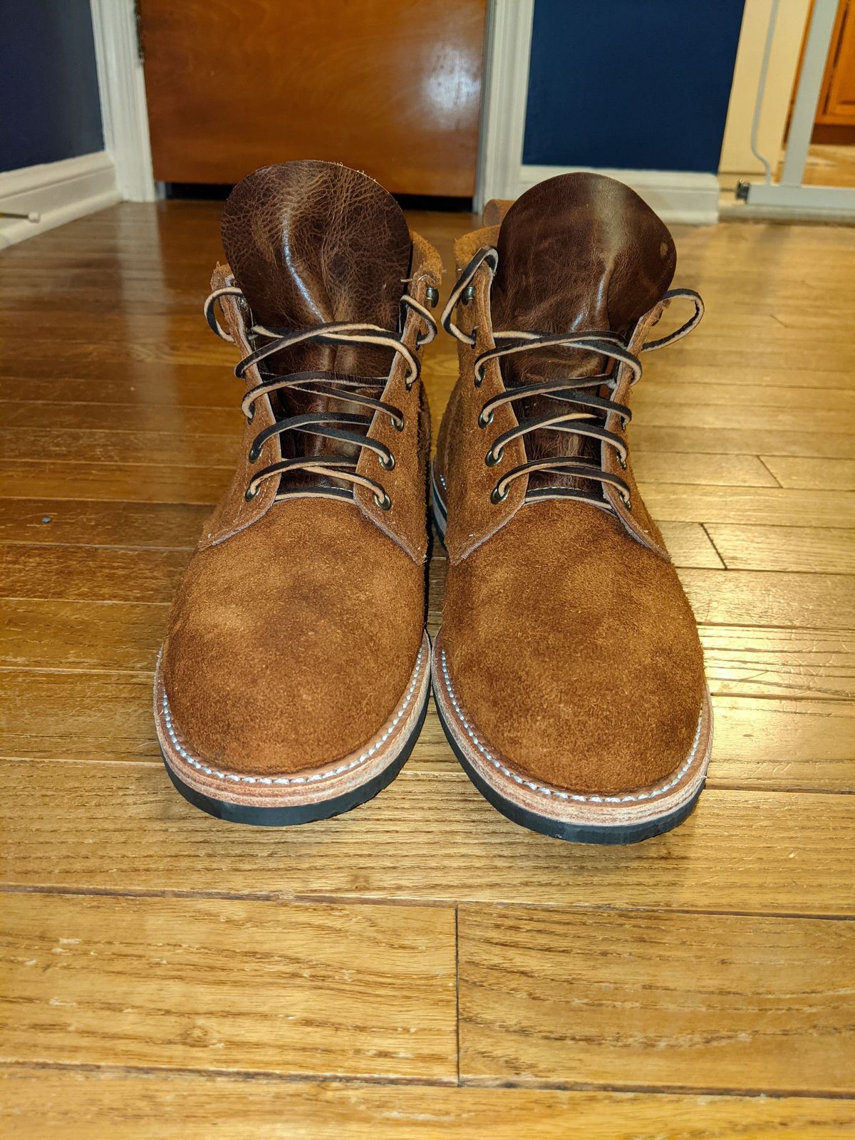 Photo by patinathunderdome on October 1, 2021 of the Mark Albert Outrider Boot in C.F. Stead Peanut Kudu Reverse.