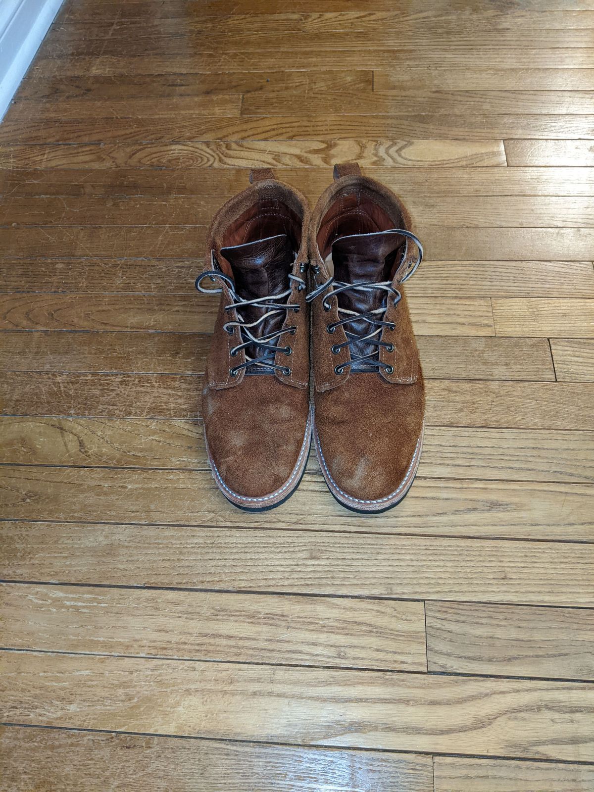 Photo by patinathunderdome on December 5, 2021 of the Mark Albert Outrider Boot in C.F. Stead Peanut Kudu Reverse.