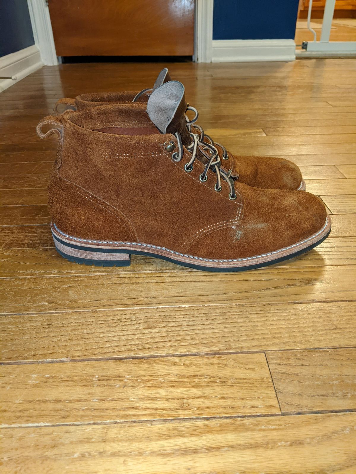 Photo by patinathunderdome on December 5, 2021 of the Mark Albert Outrider Boot in C.F. Stead Peanut Kudu Reverse.