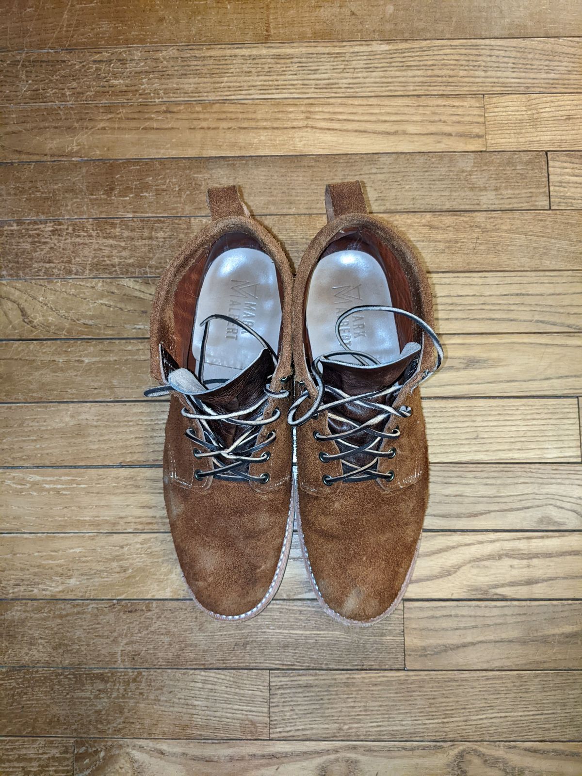 Photo by patinathunderdome on December 5, 2021 of the Mark Albert Outrider Boot in C.F. Stead Peanut Kudu Reverse.