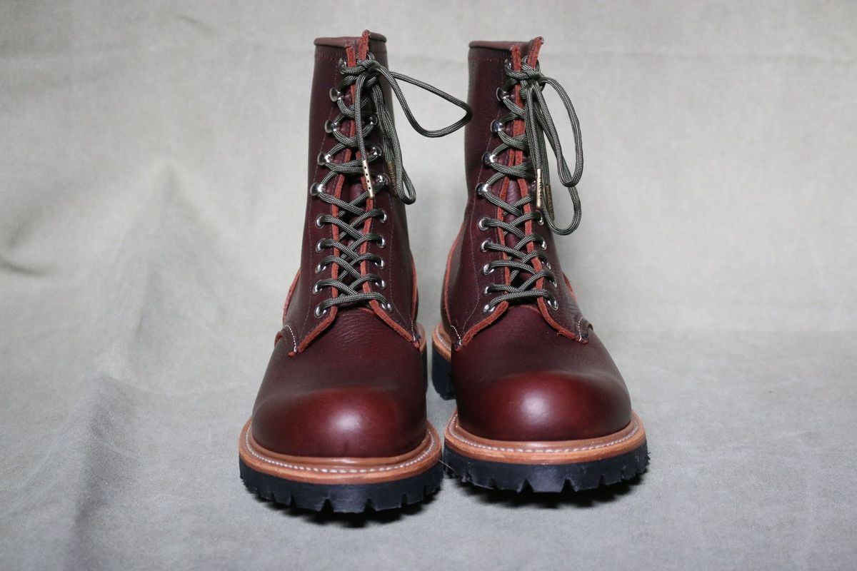 Photo by patinathunderdome on October 2, 2021 of the Red Wing Logger in S.B. Foot Briar Oil Slick.
