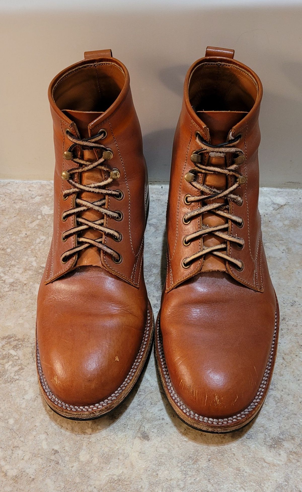 Photo by patinathunderdome on November 3, 2021 of the Midas Spalla Derby Boot in La Bretagna Whiskey Ghost.