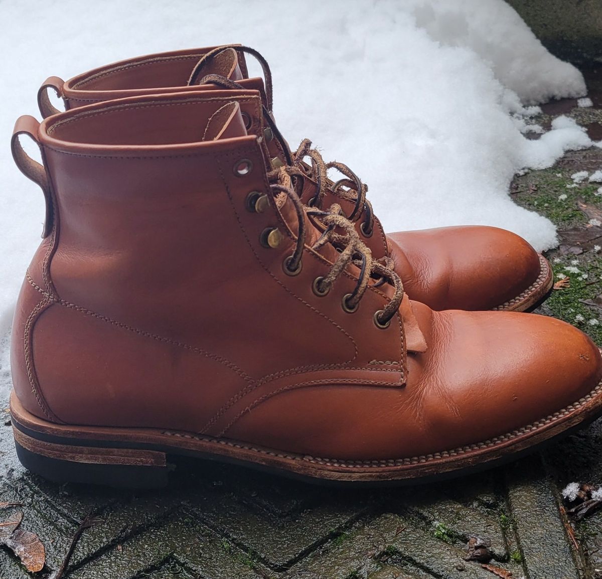 Photo by patinathunderdome on January 5, 2022 of the Midas Spalla Derby Boot in La Bretagna Whiskey Ghost.