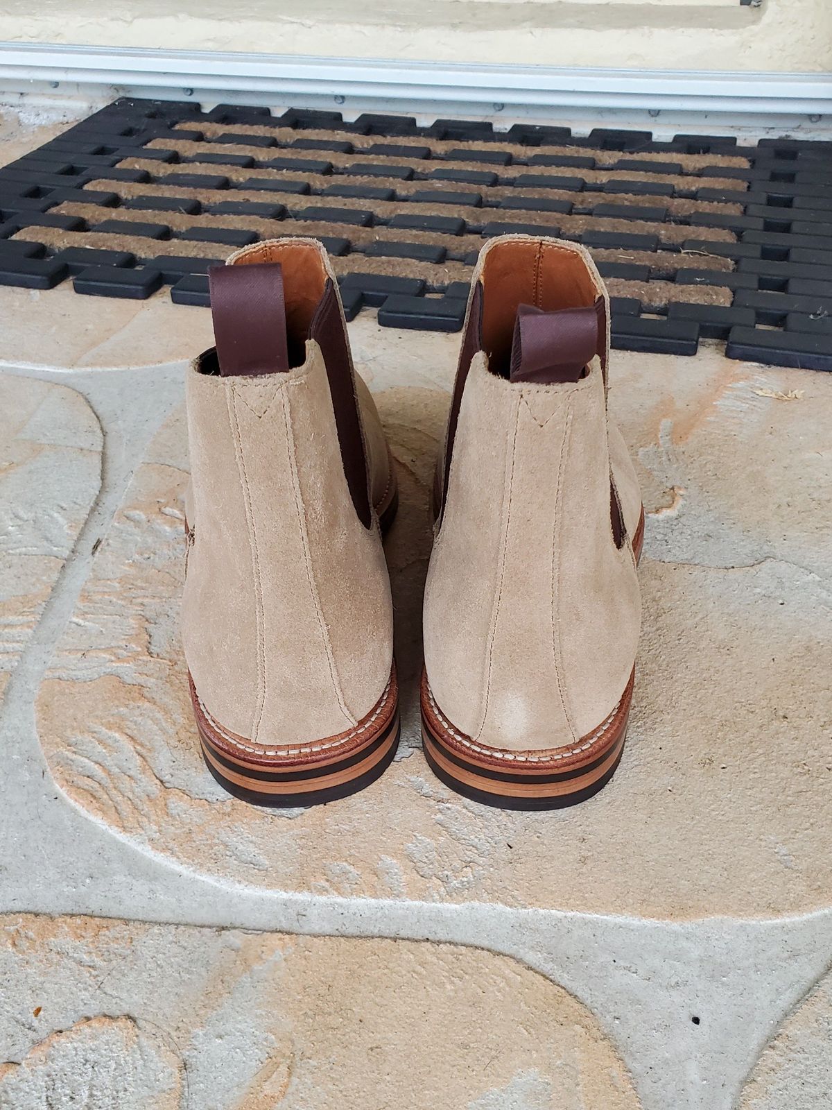 Photo by patinathunderdome on October 1, 2021 of the Grant Stone Chelsea Boot in C.F. Stead Tan Repello Calf Suede.