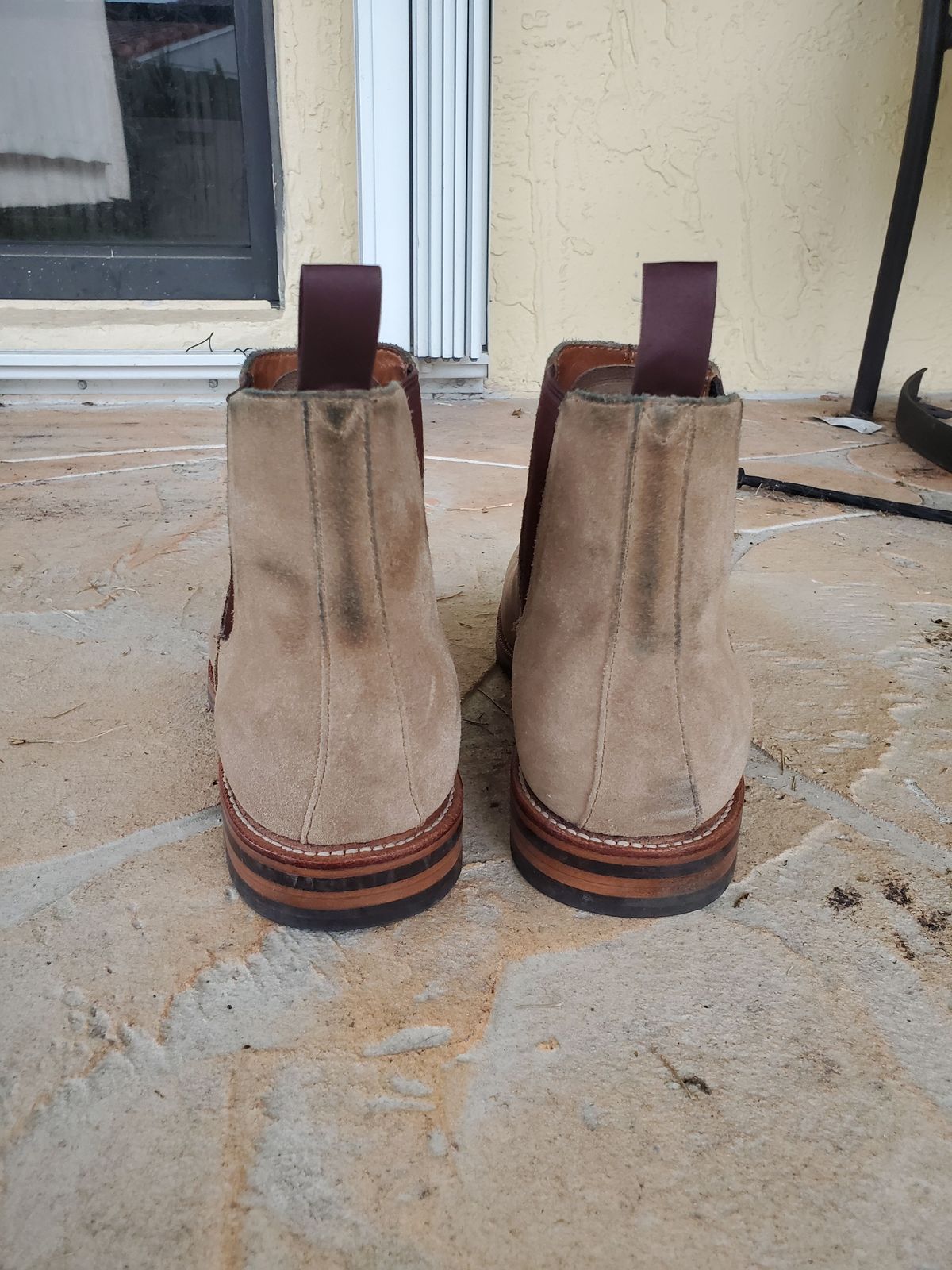 Photo by patinathunderdome on November 2, 2021 of the Grant Stone Chelsea Boot in C.F. Stead Tan Repello Calf Suede.