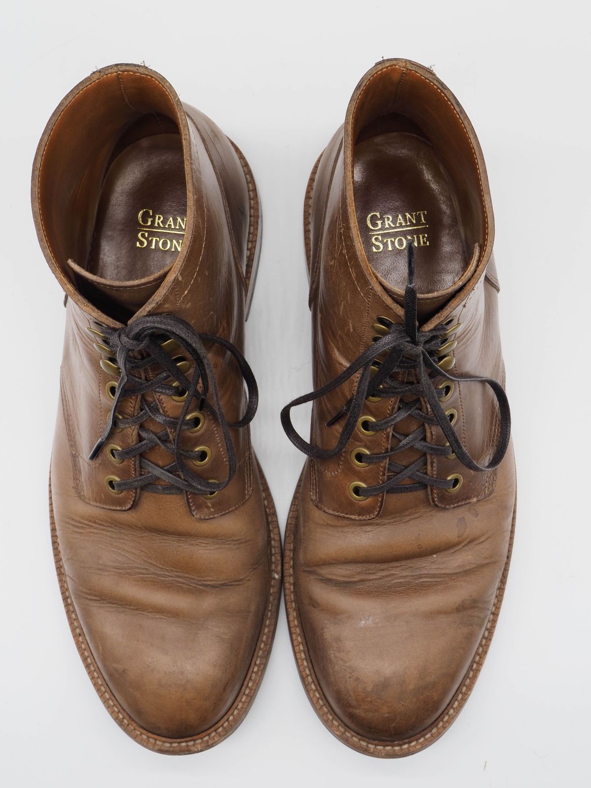Photo by patinathunderdome on November 5, 2021 of the Grant Stone Diesel Boot in Horween Dune Chromexcel.