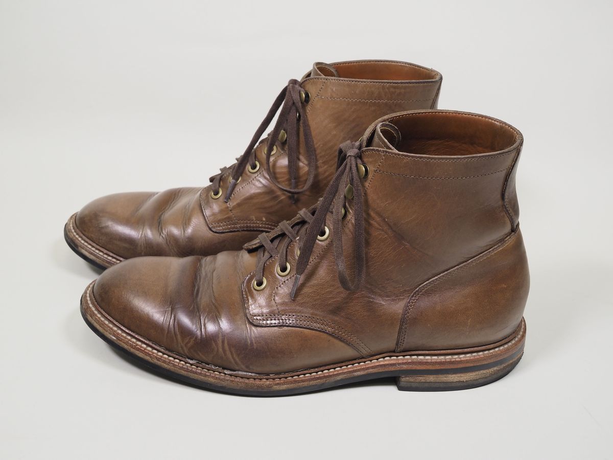 Photo by patinathunderdome on May 5, 2022 of the Grant Stone Diesel Boot in Horween Dune Chromexcel.