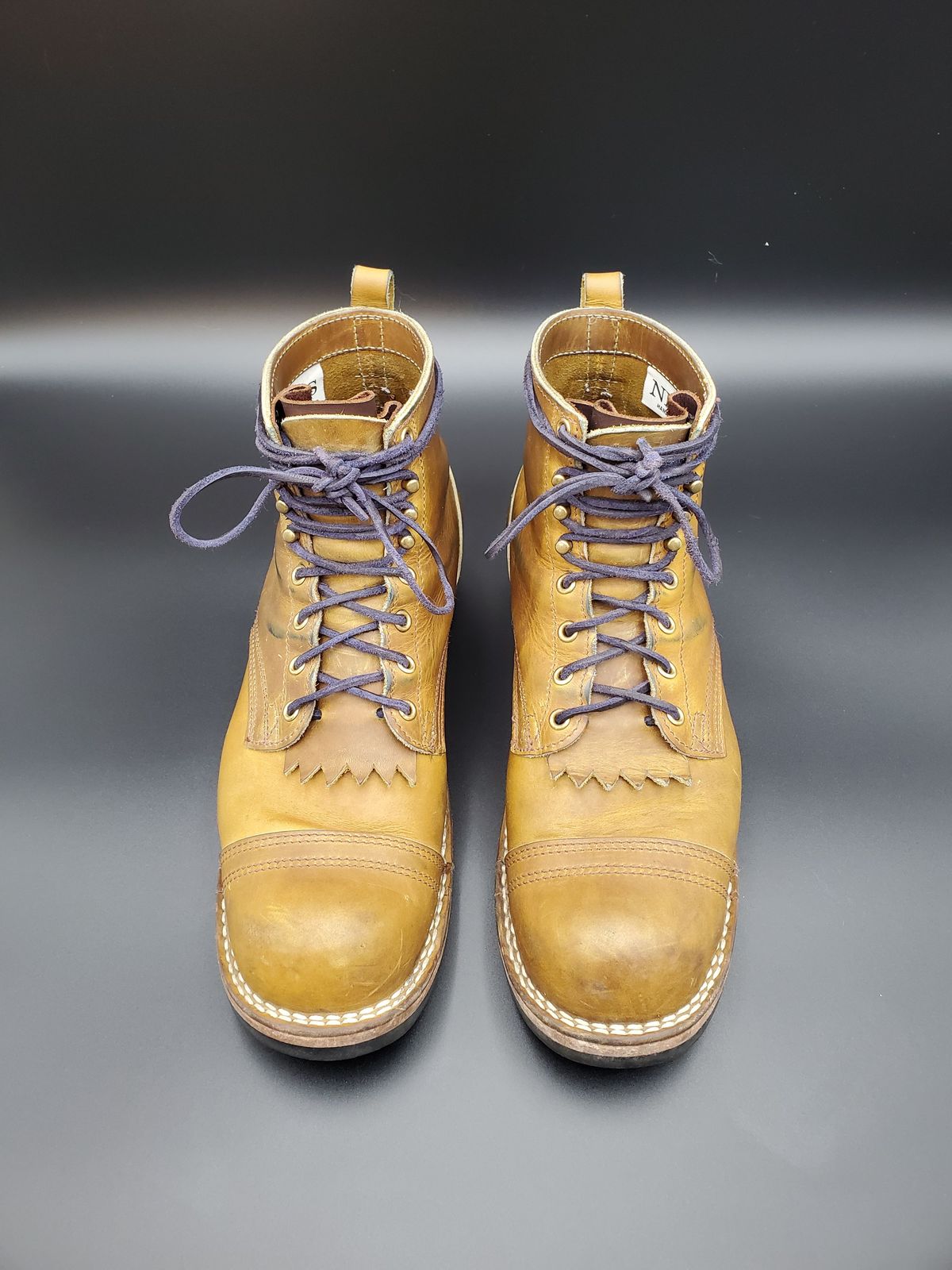 Photo by patinathunderdome on March 6, 2022 of the Nicks Prospector in Horween Khaki Chromepak.