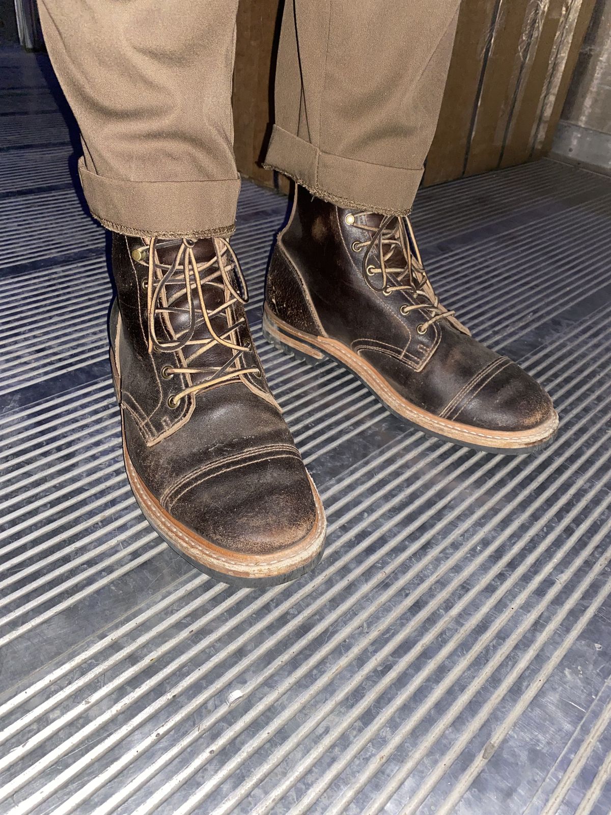 Photo by patinathunderdome on November 4, 2021 of the Truman Service Boot in Horween Java Waxed Flesh.