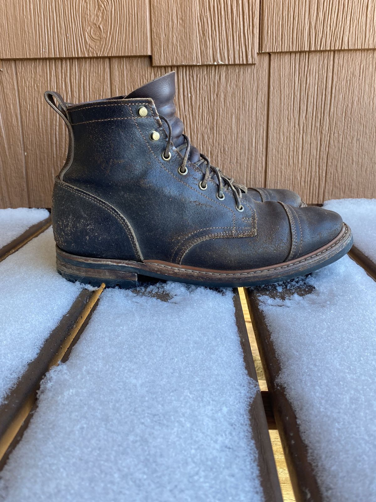 Photo by patinathunderdome on January 2, 2022 of the Truman Service Boot in Horween Java Waxed Flesh.