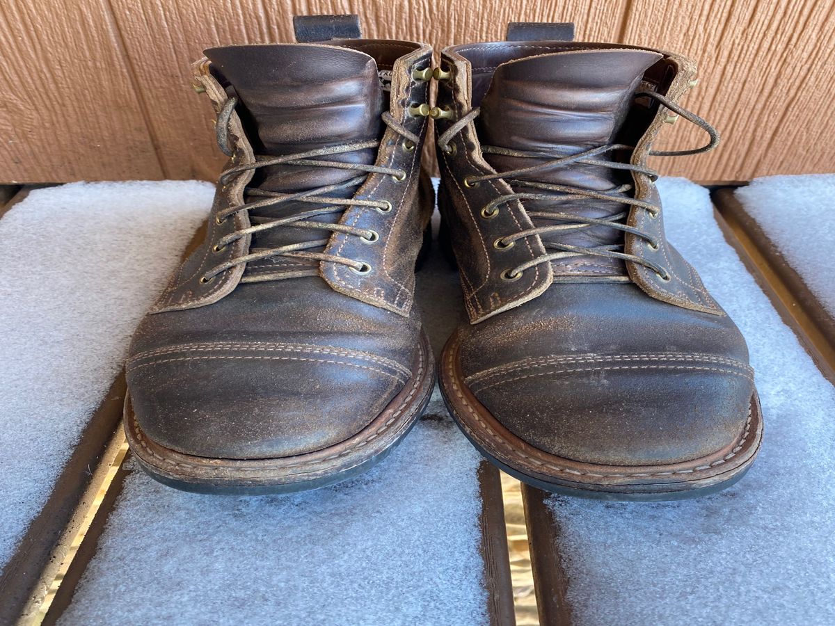 Photo by patinathunderdome on January 2, 2022 of the Truman Service Boot in Horween Java Waxed Flesh.