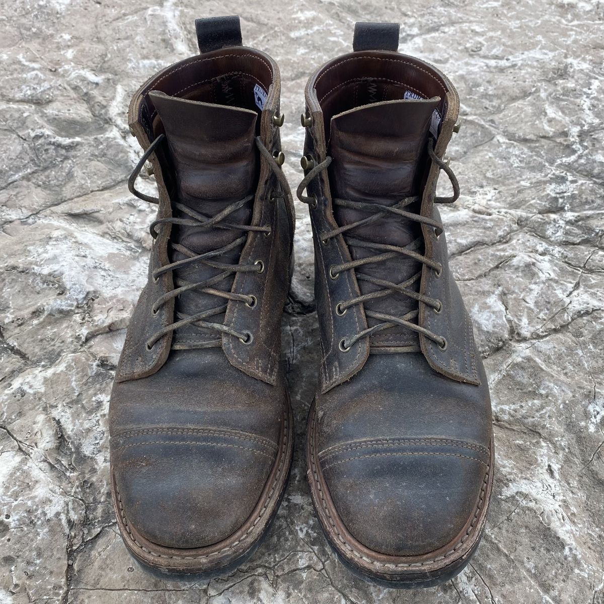 Photo by patinathunderdome on February 1, 2022 of the Truman Service Boot in Horween Java Waxed Flesh.