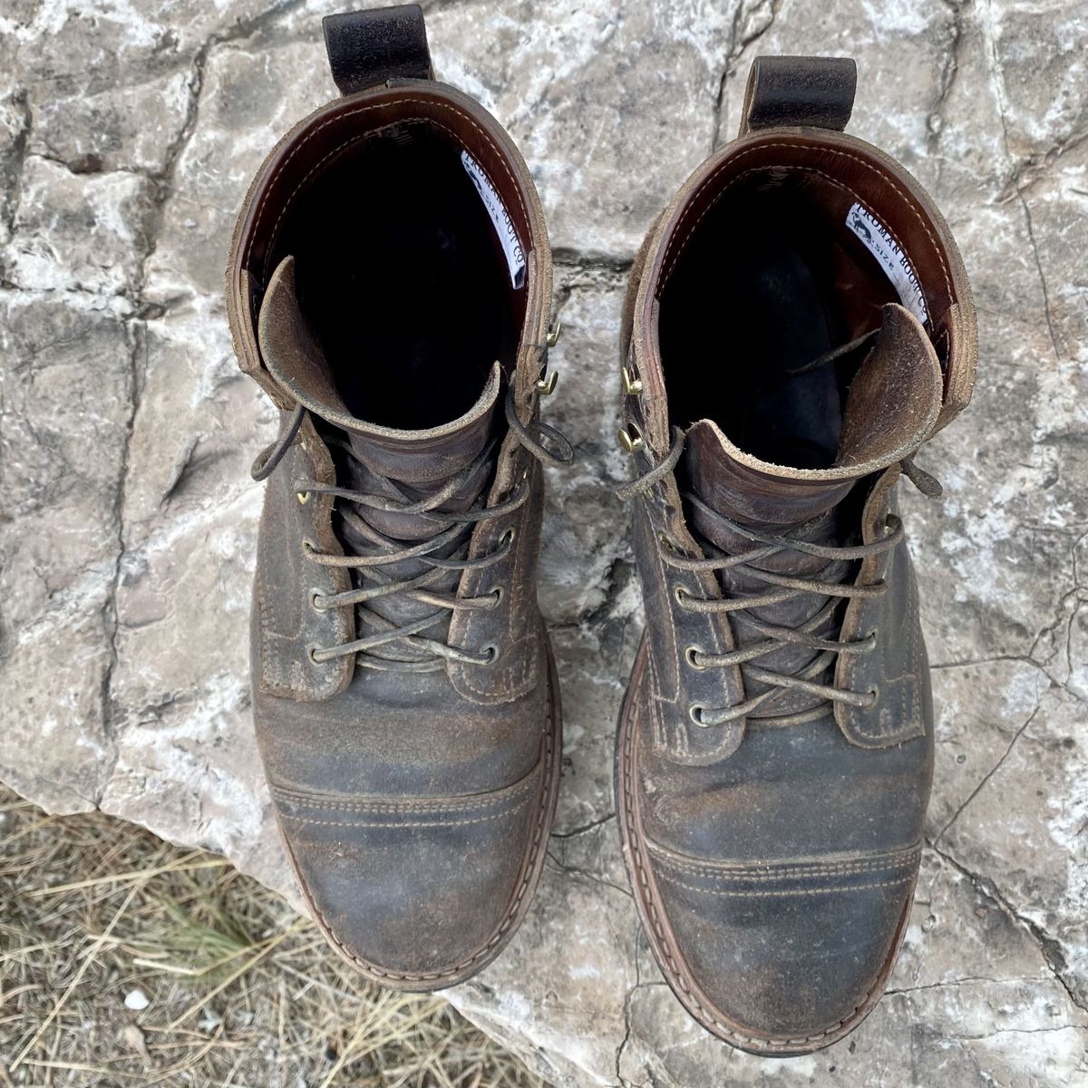 Photo by patinathunderdome on February 1, 2022 of the Truman Service Boot in Horween Java Waxed Flesh.