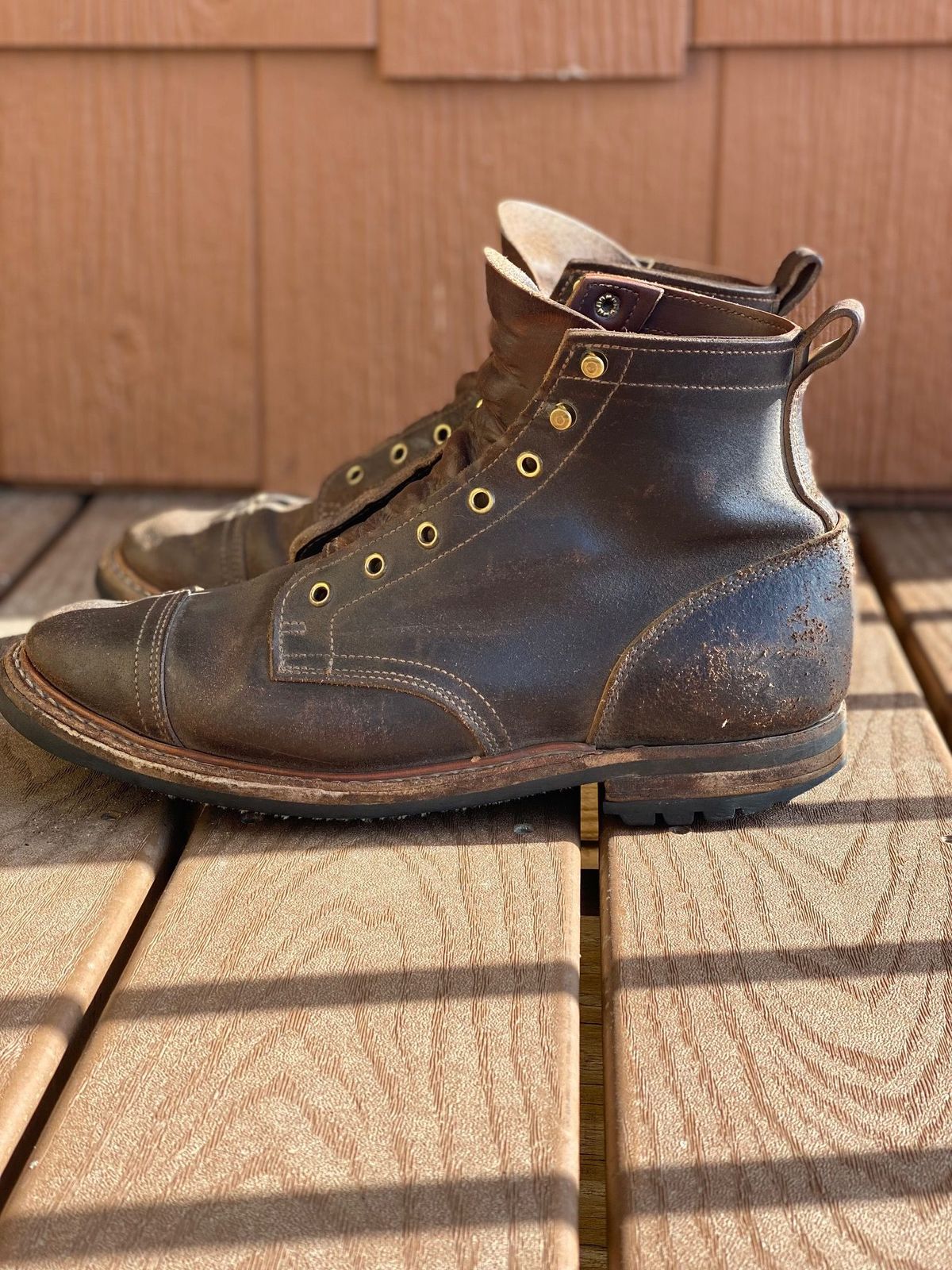 Photo by patinathunderdome on May 1, 2022 of the Truman Service Boot in Horween Java Waxed Flesh.