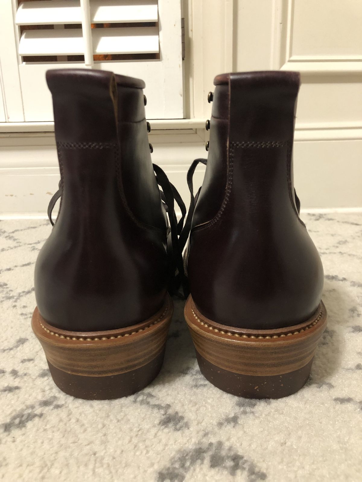 Photo by patinathunderdome on October 1, 2021 of the Flame Panda Monkey Boot in Conceria Cloe Burgundy Horsebutt.