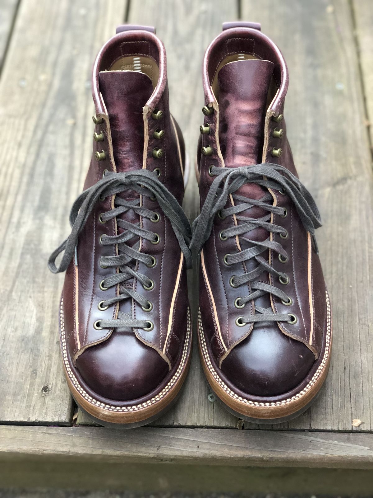 Photo by patinathunderdome on January 5, 2022 of the Flame Panda Monkey Boot in Conceria Cloe Burgundy Horsebutt.