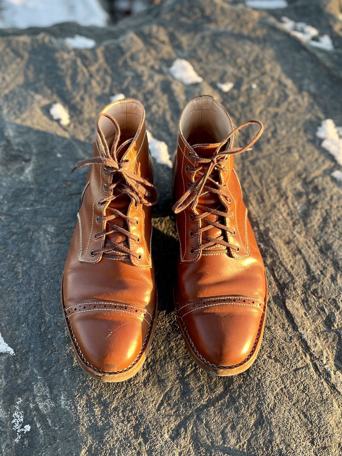 Photo by patinathunderdome on December 5, 2021 of the Aitta Handmade Brogue Cap Toe Service Boot in Conceria Walpier Whisky Buttero.