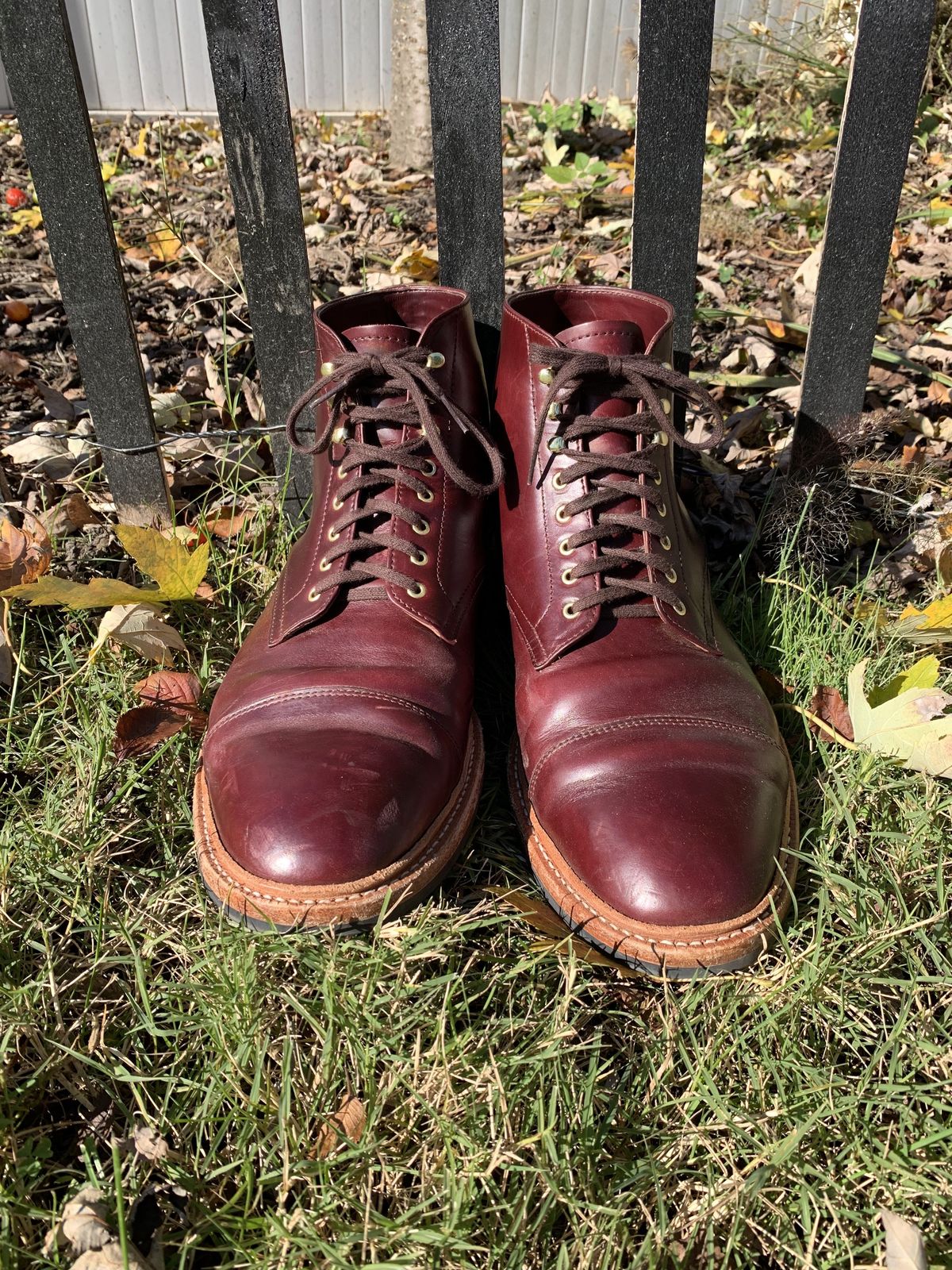 Photo by patinathunderdome on November 6, 2021 of the Oak Street Bootmakers Lakeshore Boot in Horween Color 8 Chromexcel.