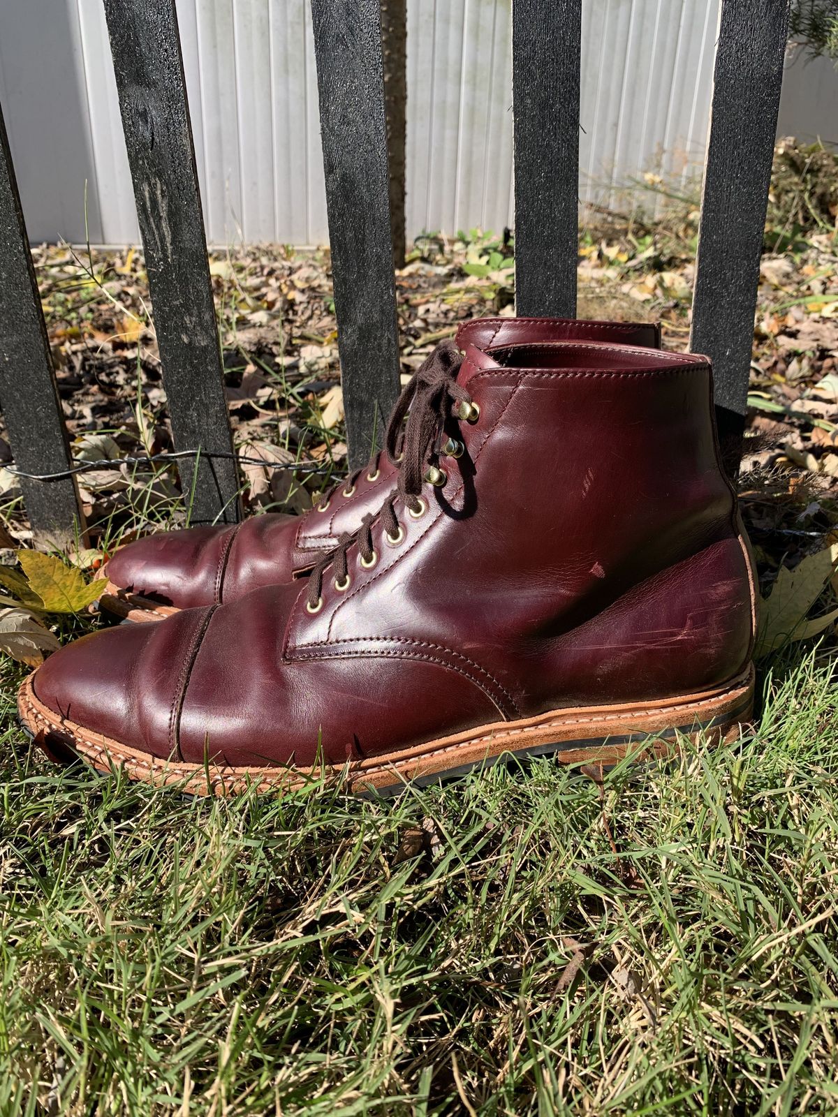Photo by patinathunderdome on November 6, 2021 of the Oak Street Bootmakers Lakeshore Boot in Horween Color 8 Chromexcel.