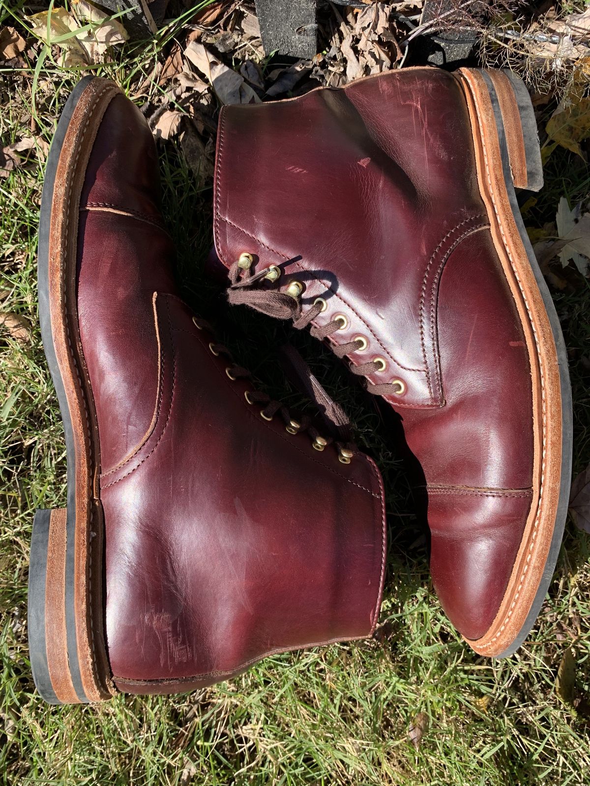 Photo by patinathunderdome on November 6, 2021 of the Oak Street Bootmakers Lakeshore Boot in Horween Color 8 Chromexcel.