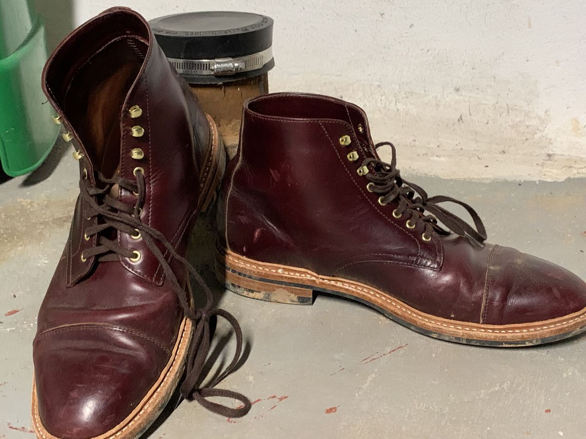 Photo by patinathunderdome on December 5, 2021 of the Oak Street Bootmakers Lakeshore Boot in Horween Color 8 Chromexcel.