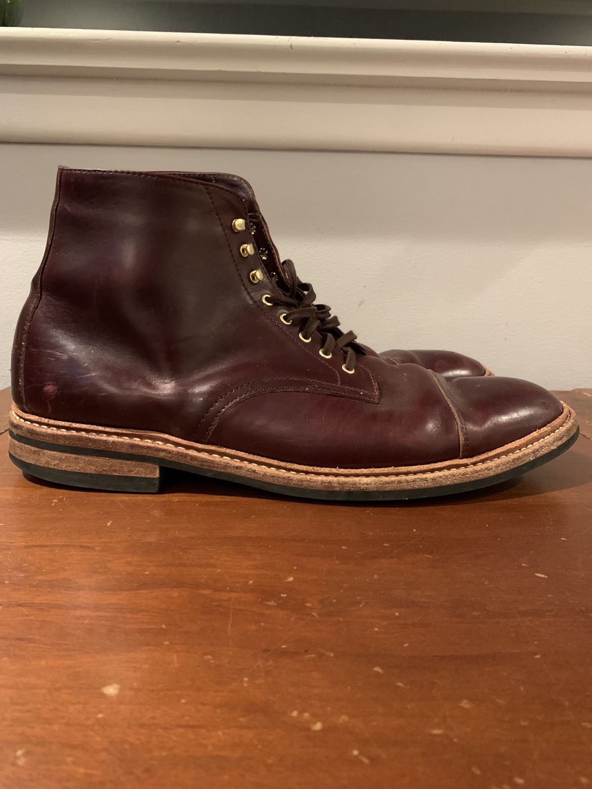 Photo by patinathunderdome on March 6, 2022 of the Oak Street Bootmakers Lakeshore Boot in Horween Color 8 Chromexcel.